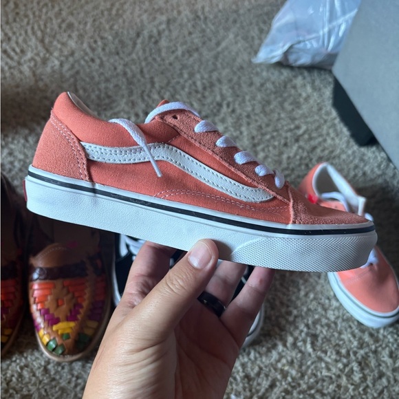 Women’s shoes bundle - Picture 5 of 6